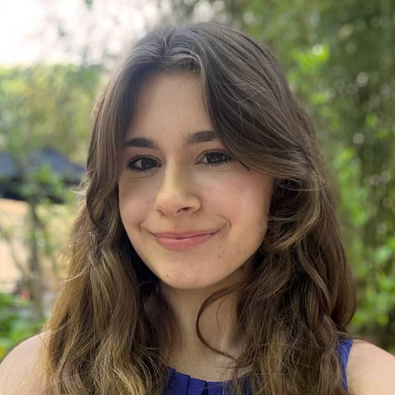 Julia Dubey